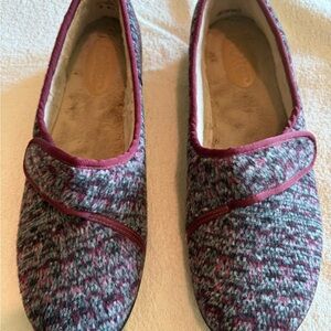 Hotter Women's Flats in Maroon and Gray